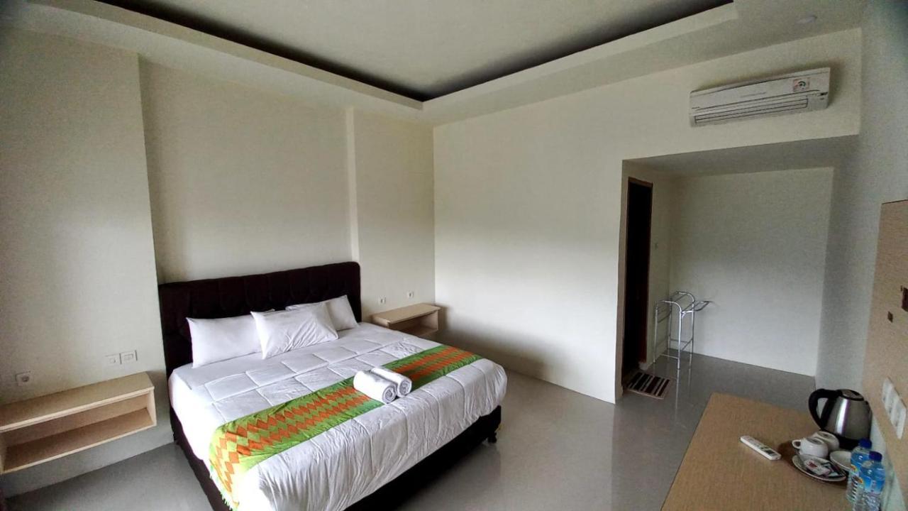 Green Rinjani Bayan Exterior photo